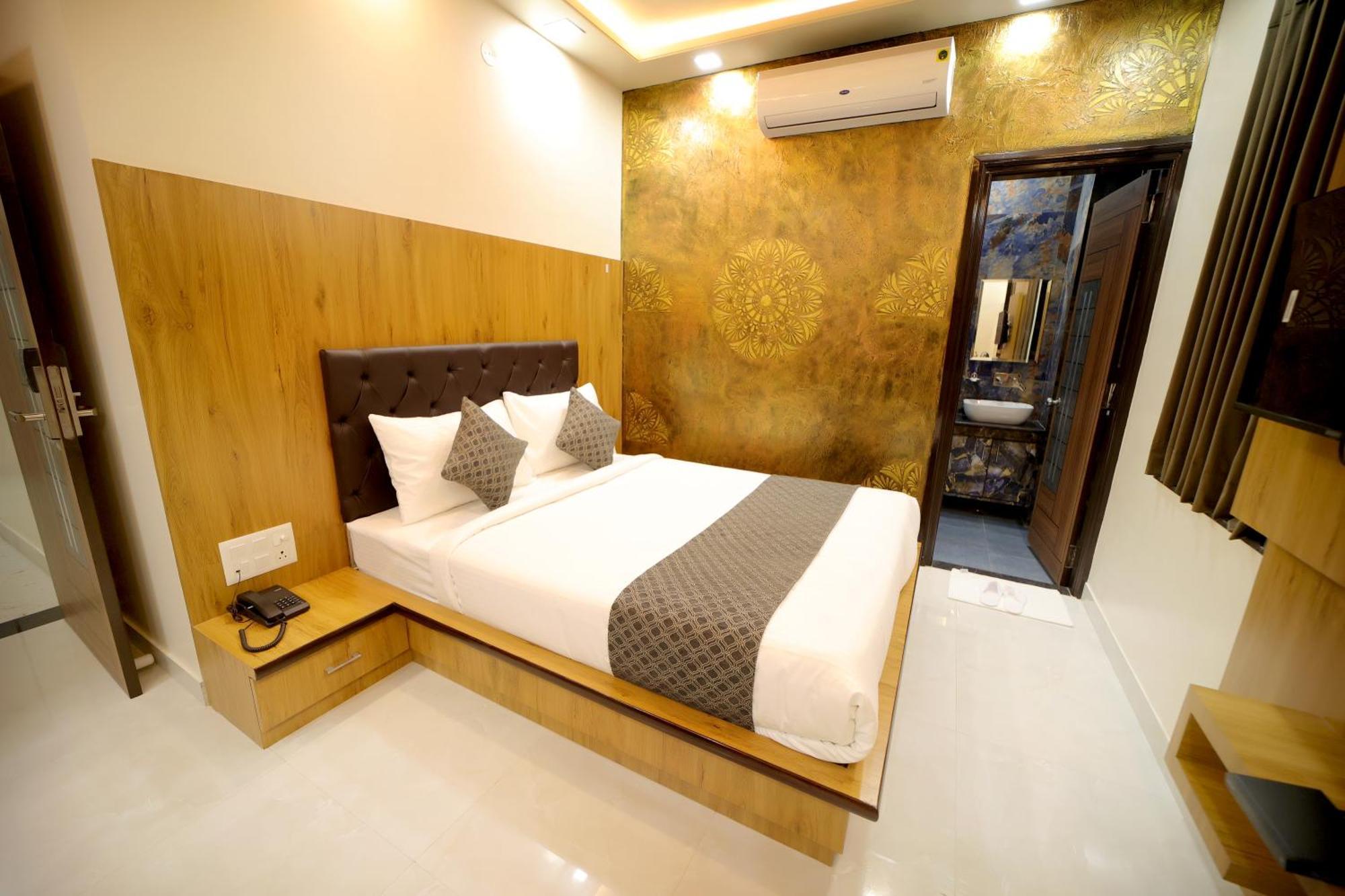 Hotel Sd Prime Джайпур Екстериор снимка